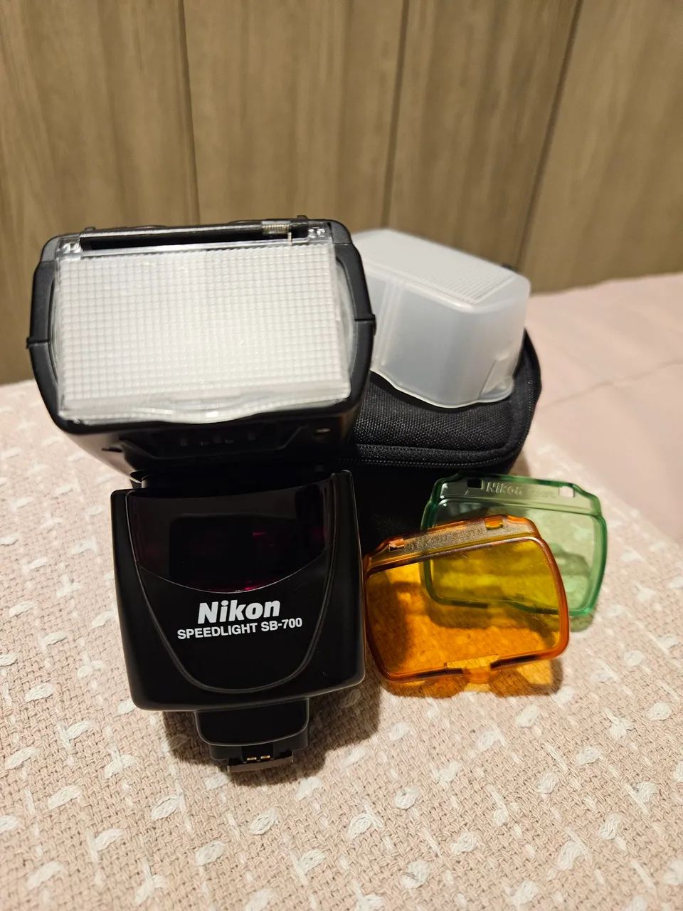 Flash Nikon SB-700