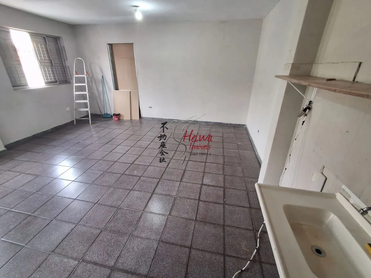 Sala comercial R$ 1.200,00 ( Pq São Domingos)