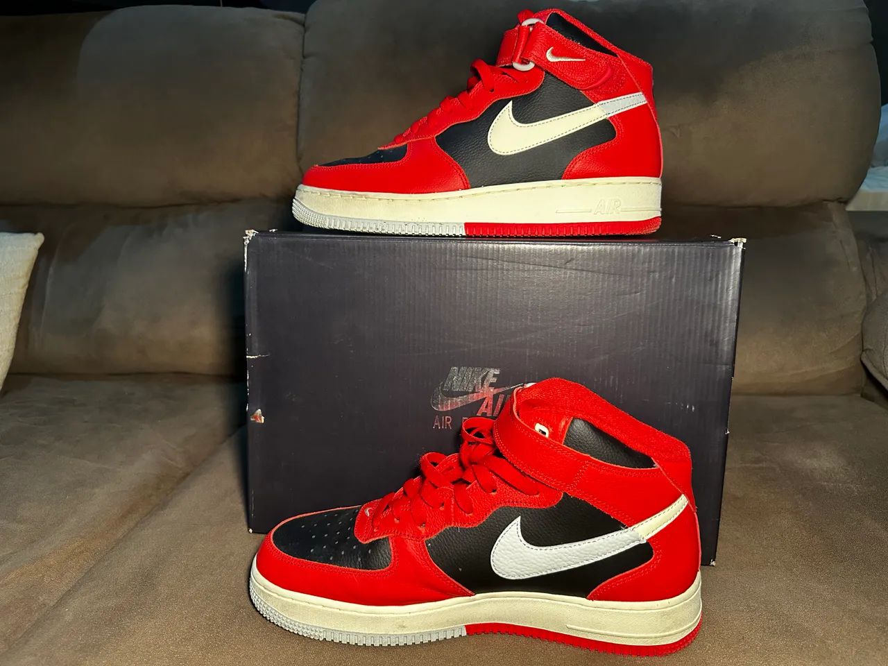 Tênis Nike air force 1 mid Chicago bulls
