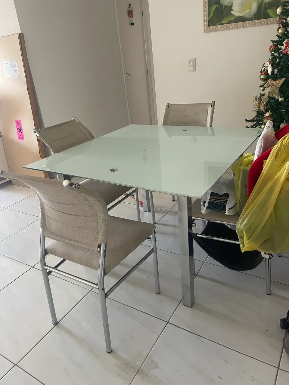 Mesa 4 cadeiras64596065641346122