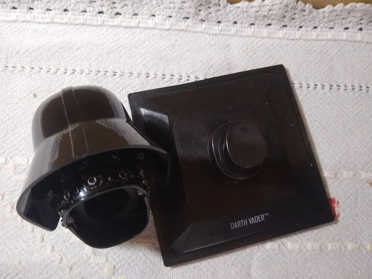 Star Wars /Darth Vader/ capacete no estado  - Foto 3