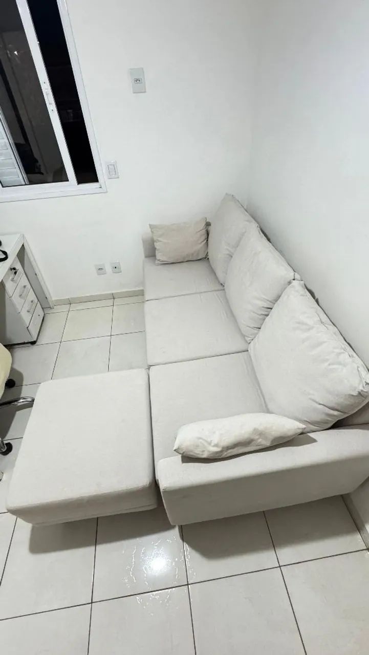 Sofá Linho Living com Puff/Chaise - Foto 3