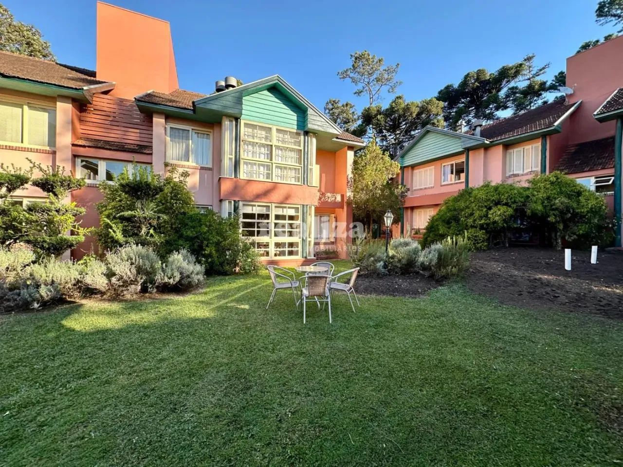 REALIZA VENDE APARTAMENTO COM 2 QUARTOS