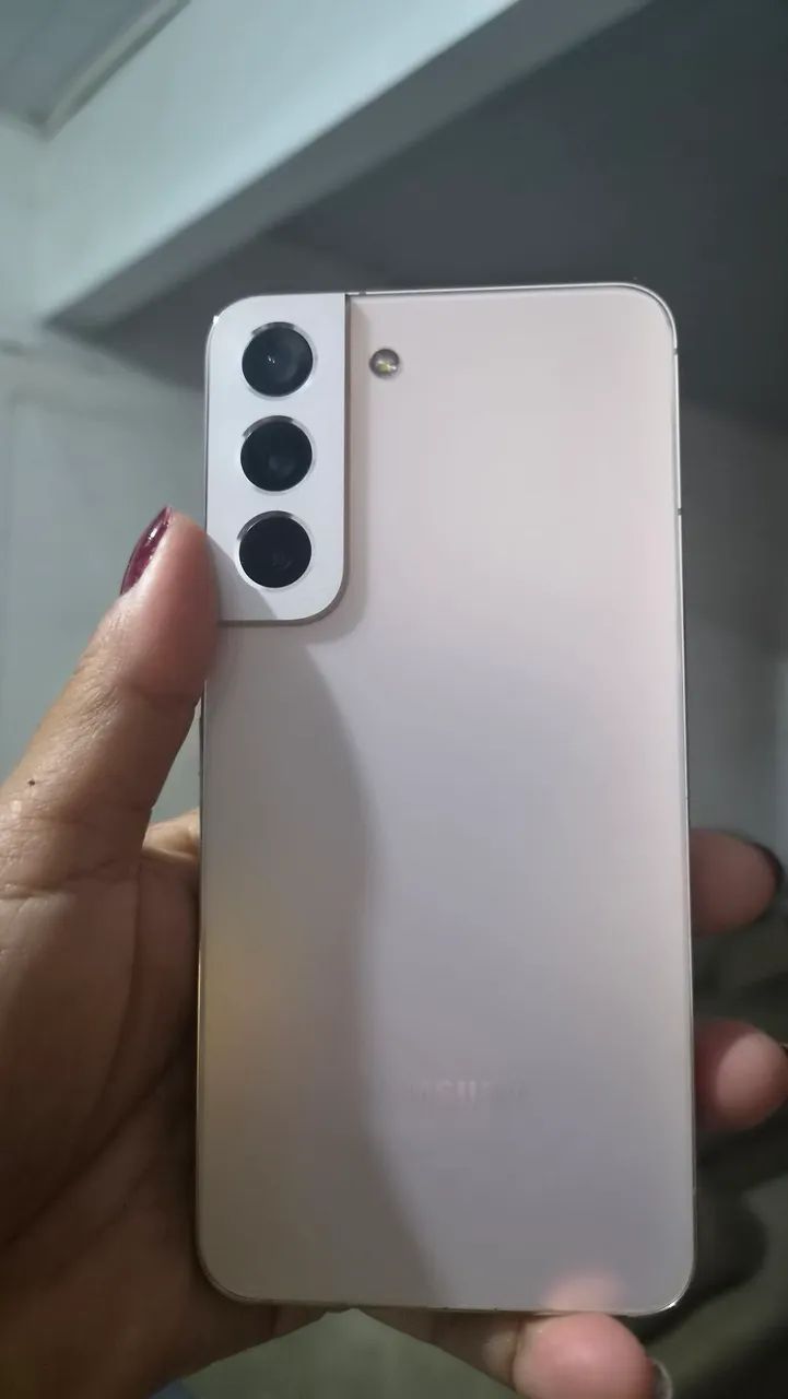 Celular S22 