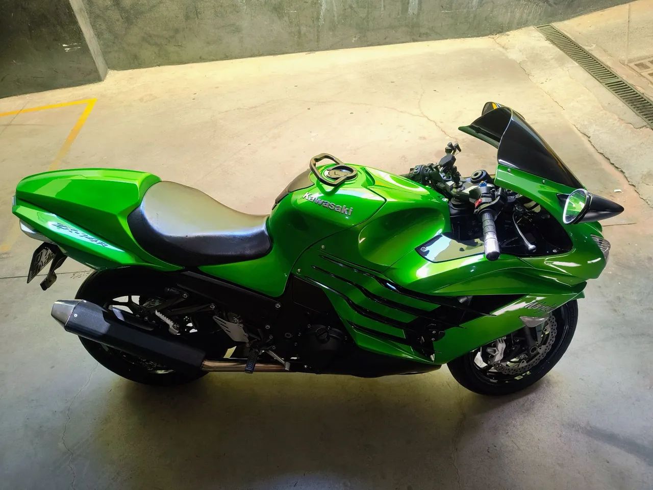 ZX-14/ZX 14R 1352cc 2013 - 1526877188 | OLX