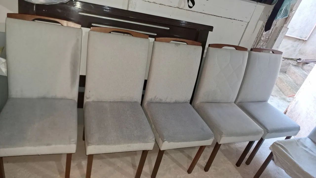 Cadeira com estofados  - Foto 3