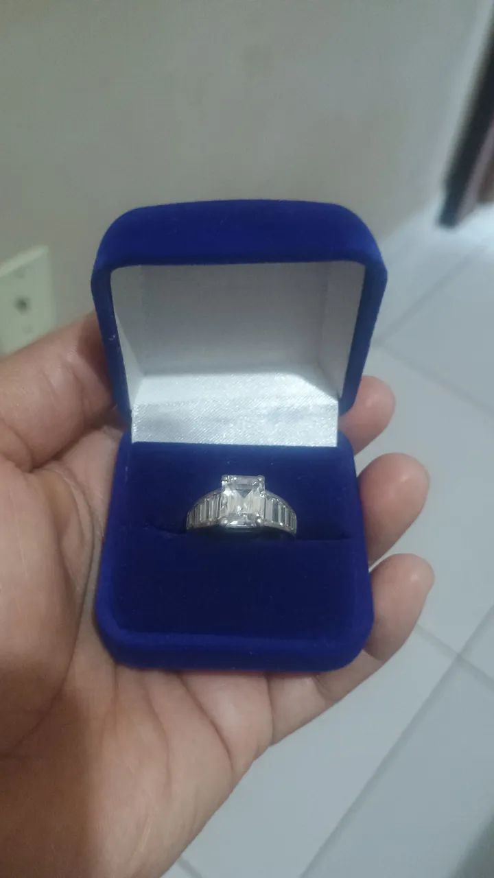 Lindo anel de prata com detalhes no pedra - Foto 5