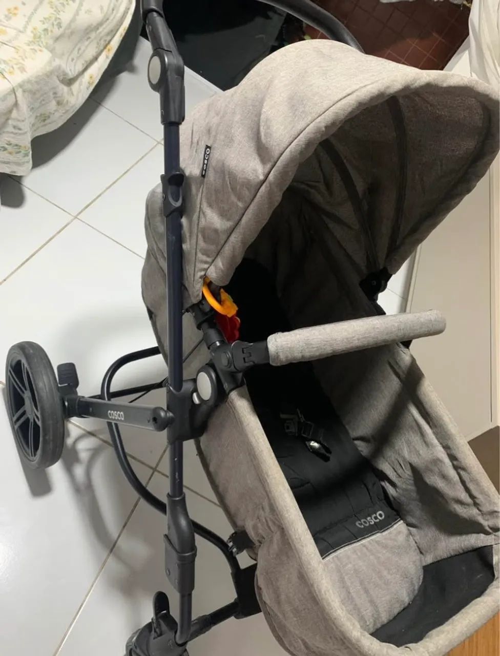 Carrinho de bebê cosco - valor negociável  - Foto 2