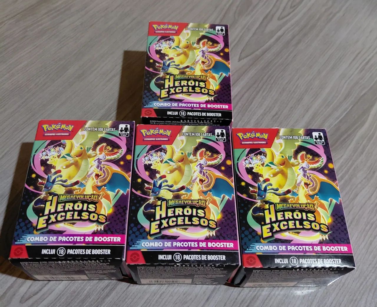 Combo de boosters Heróis Excelsos pokémon  - Foto 2