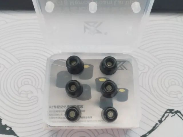 Kit Áudio | KZ D-Fi, Krila (Lacrado), Gale + Ponteiras de Espuma
