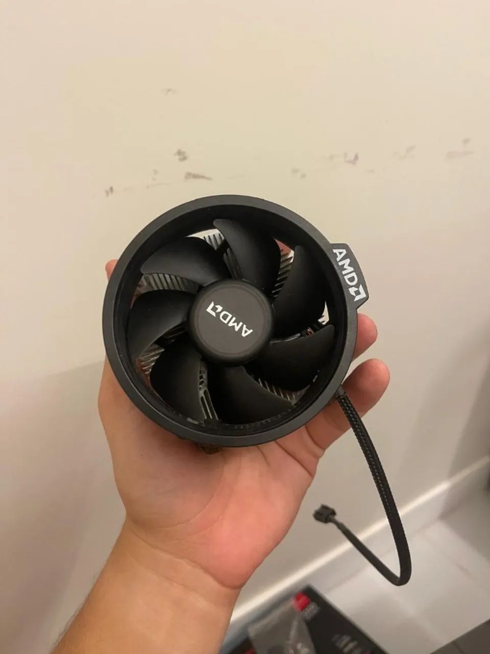 Processador AMD Ryzen 5 3600 (6 Nucleos / 12 Threads) - Excelente