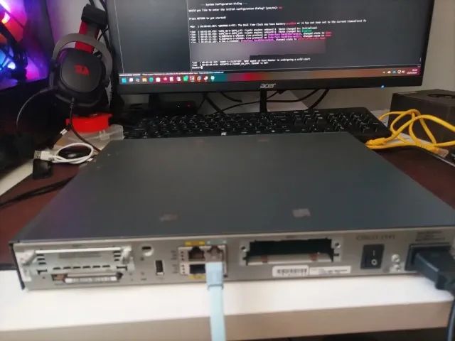 Switch E Router Usados Para CCNA  - Foto 2