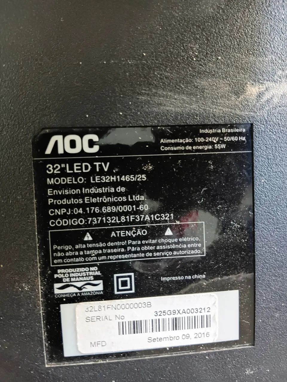 Tv aoc 32 com tela quebrada mas com som. 