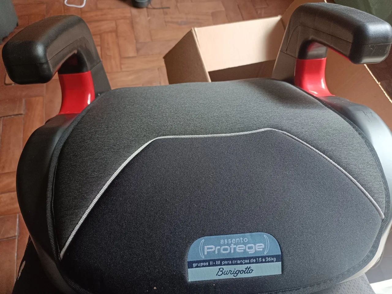 Assento / cadeirinha para carro 