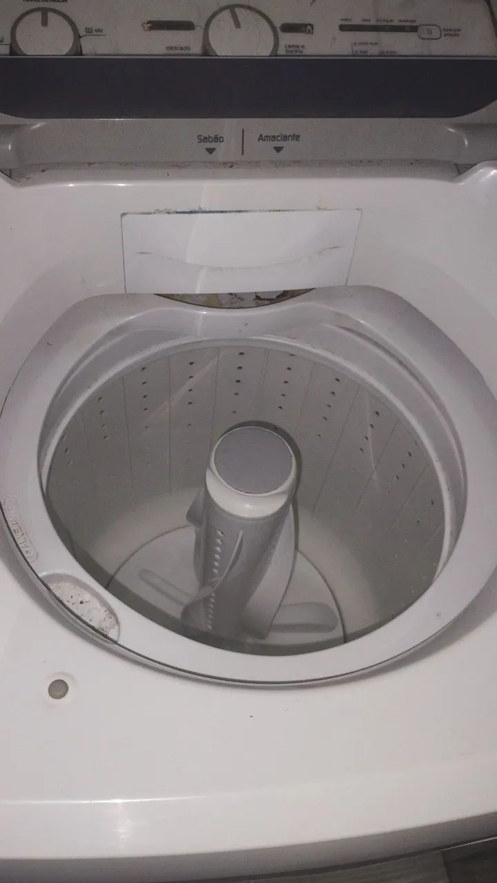 Máquina lavar Brastemp 9 kl defeito vazando água  - Foto 3