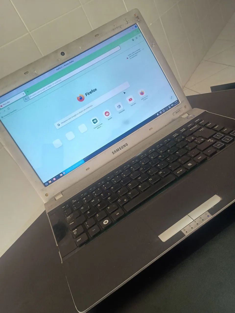 Notebook Samsung 8GB RAM HD 500GB - Ótimo Para Estudos - Foto 3