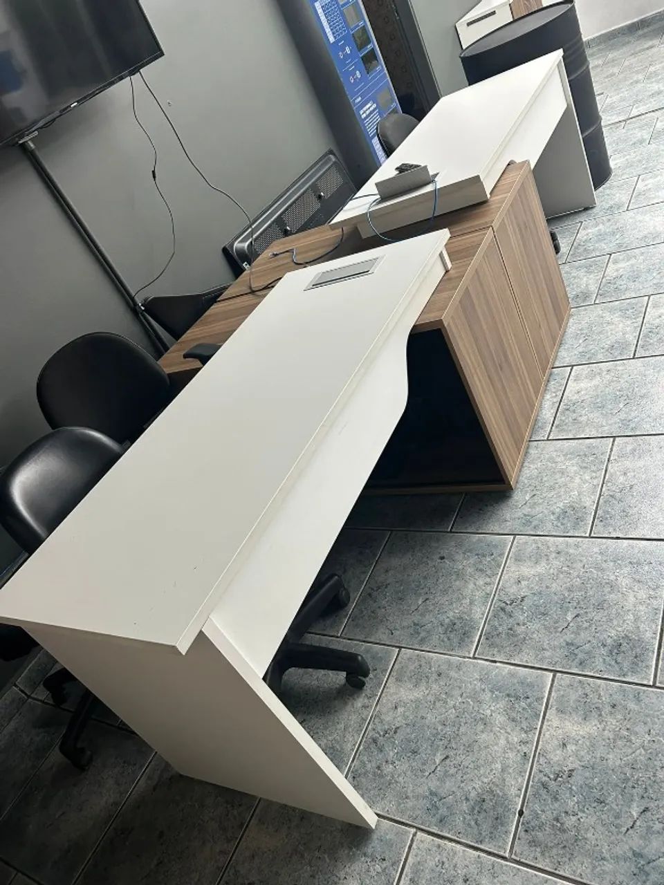 Conjunto de mesas de Escritorio - Foto 2