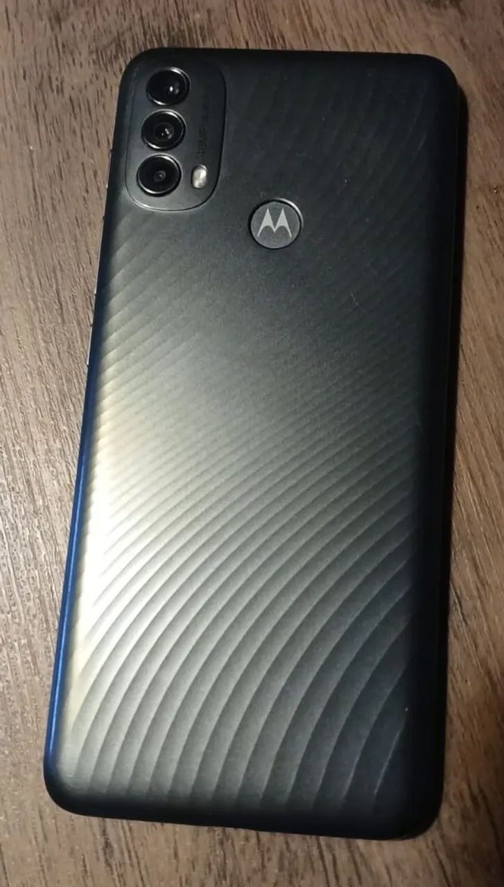 Celular Moto E 7 64gb em excelente estado de conservação. - Foto 2