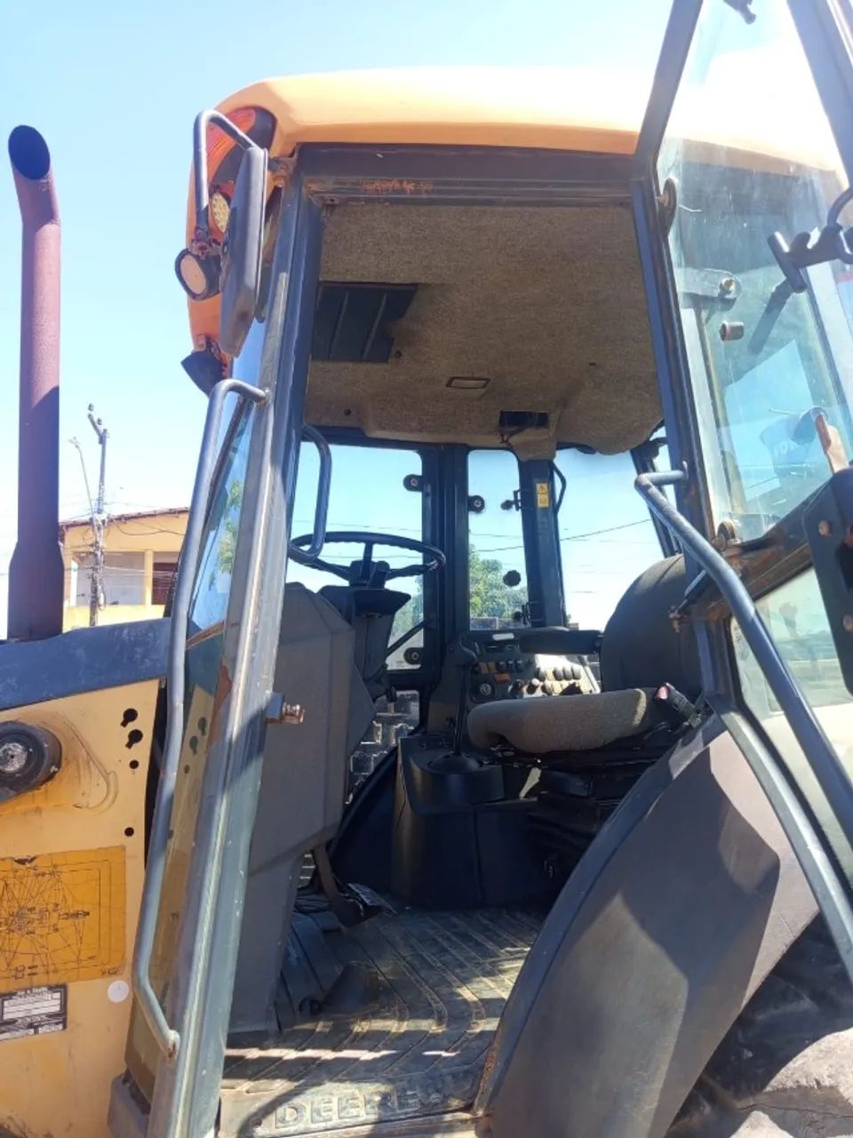 RETROESCAVADEIRA JONH DEERE 310K - Foto 2