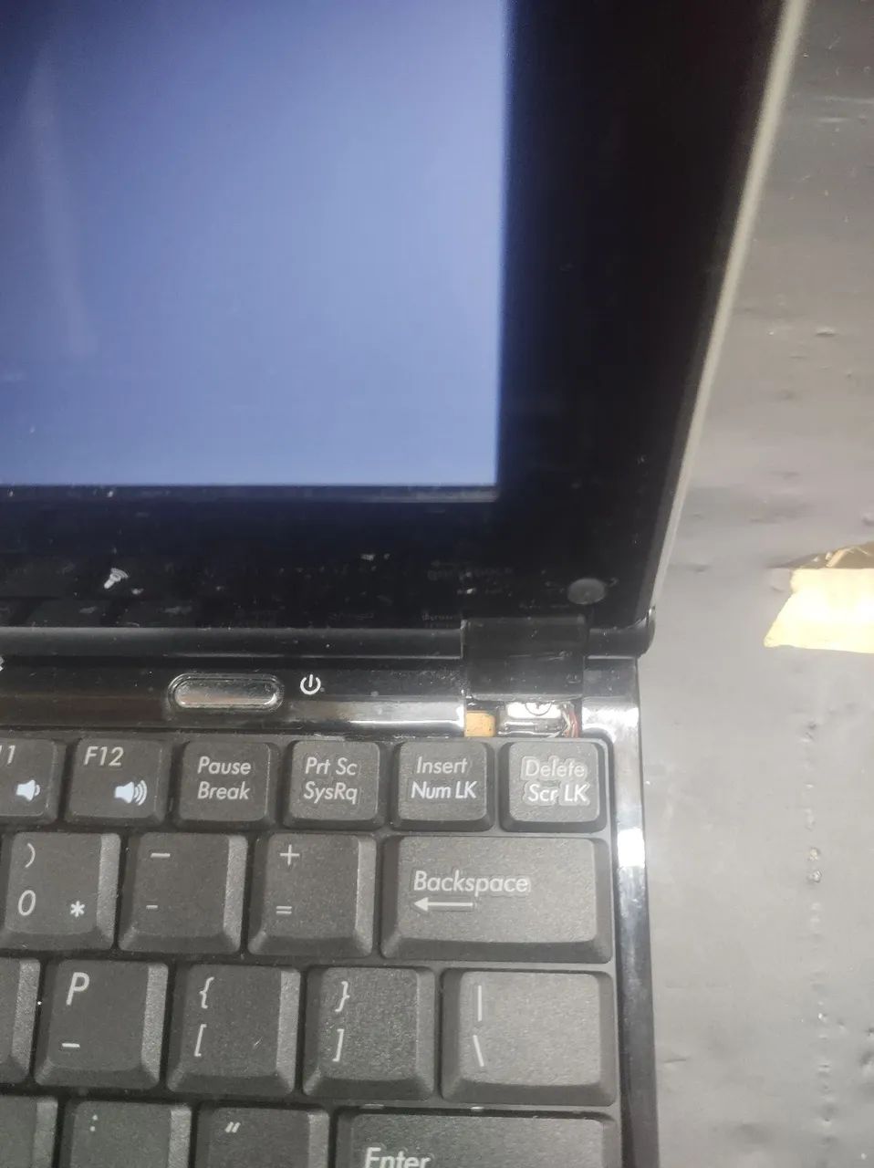 Notebook Megaware pequeno funcionando. - Foto 4