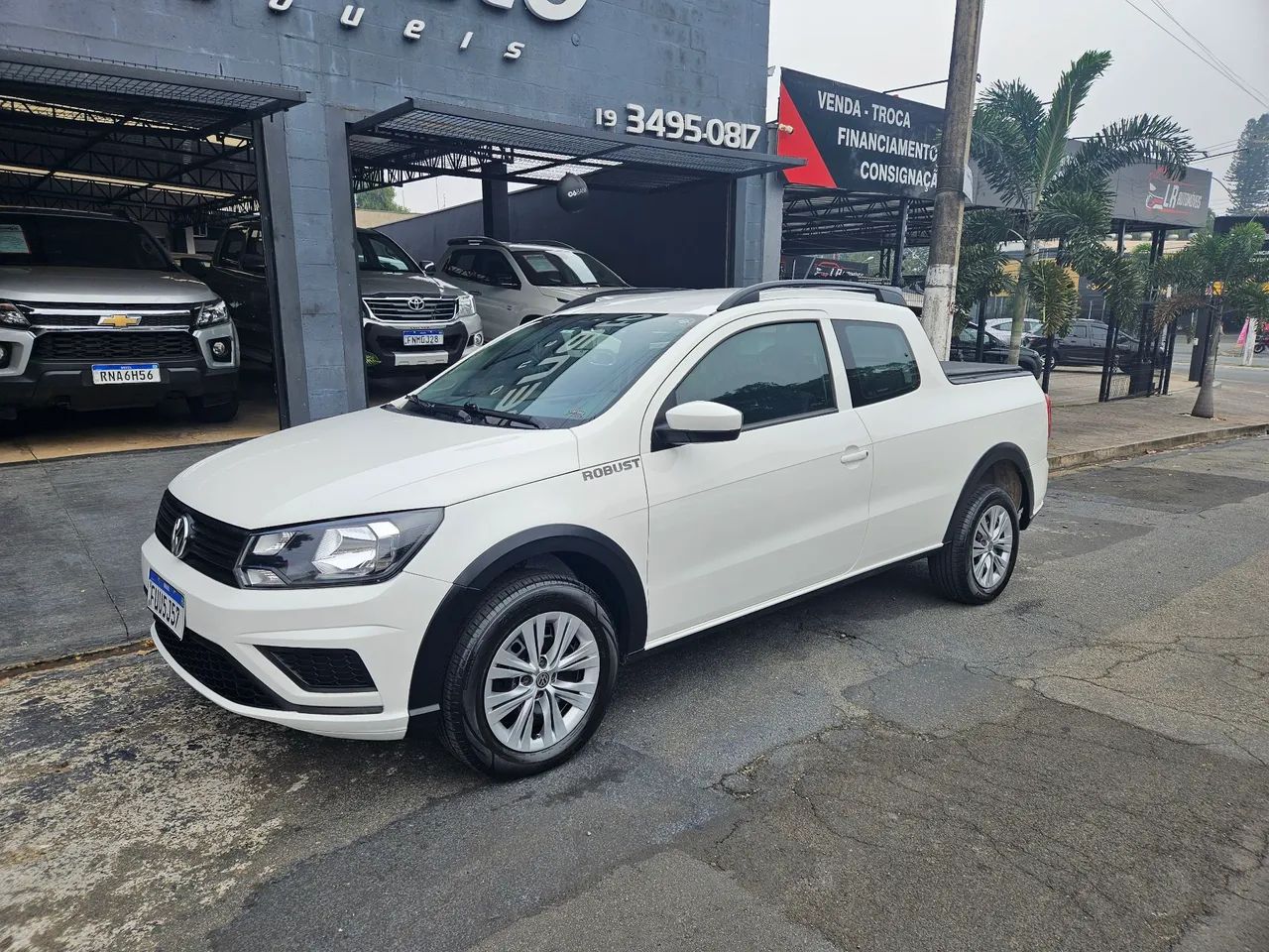 Volkswagen Saveiro Robust 1.6 Total Flex 8V CD 2018 - Foto 2