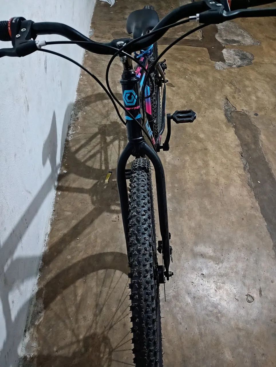 Vende-se uma bicicleta aro 29 - Foto 3