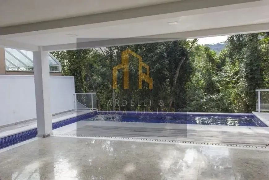 Imóvel para aluguel e venda com 381 metros quadrados com 4 quartos