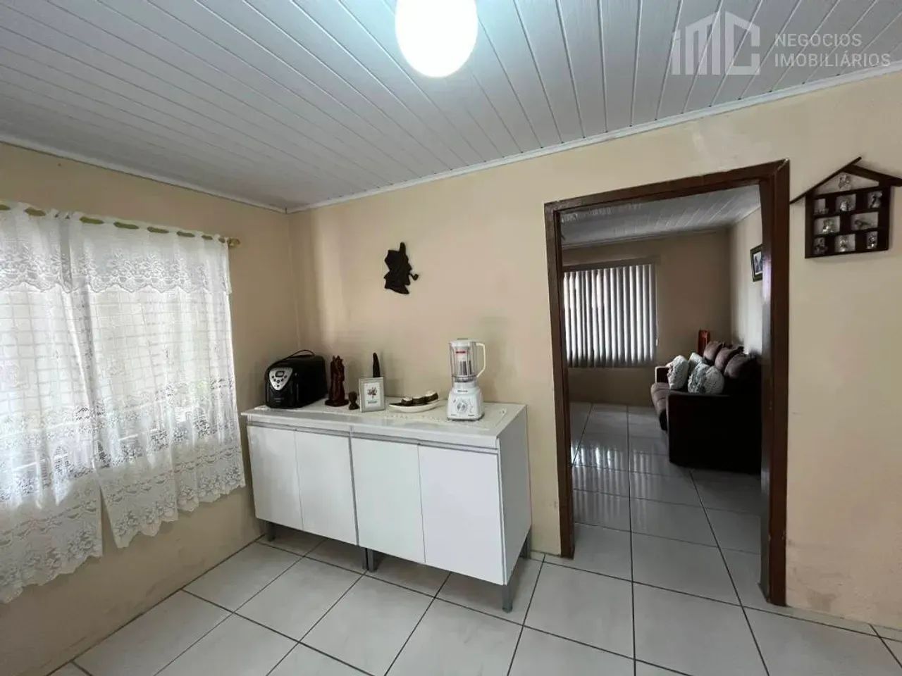Casa com 3 dormitórios - Próximo à Polícia militar| Centro - BBS/SC - Foto 4