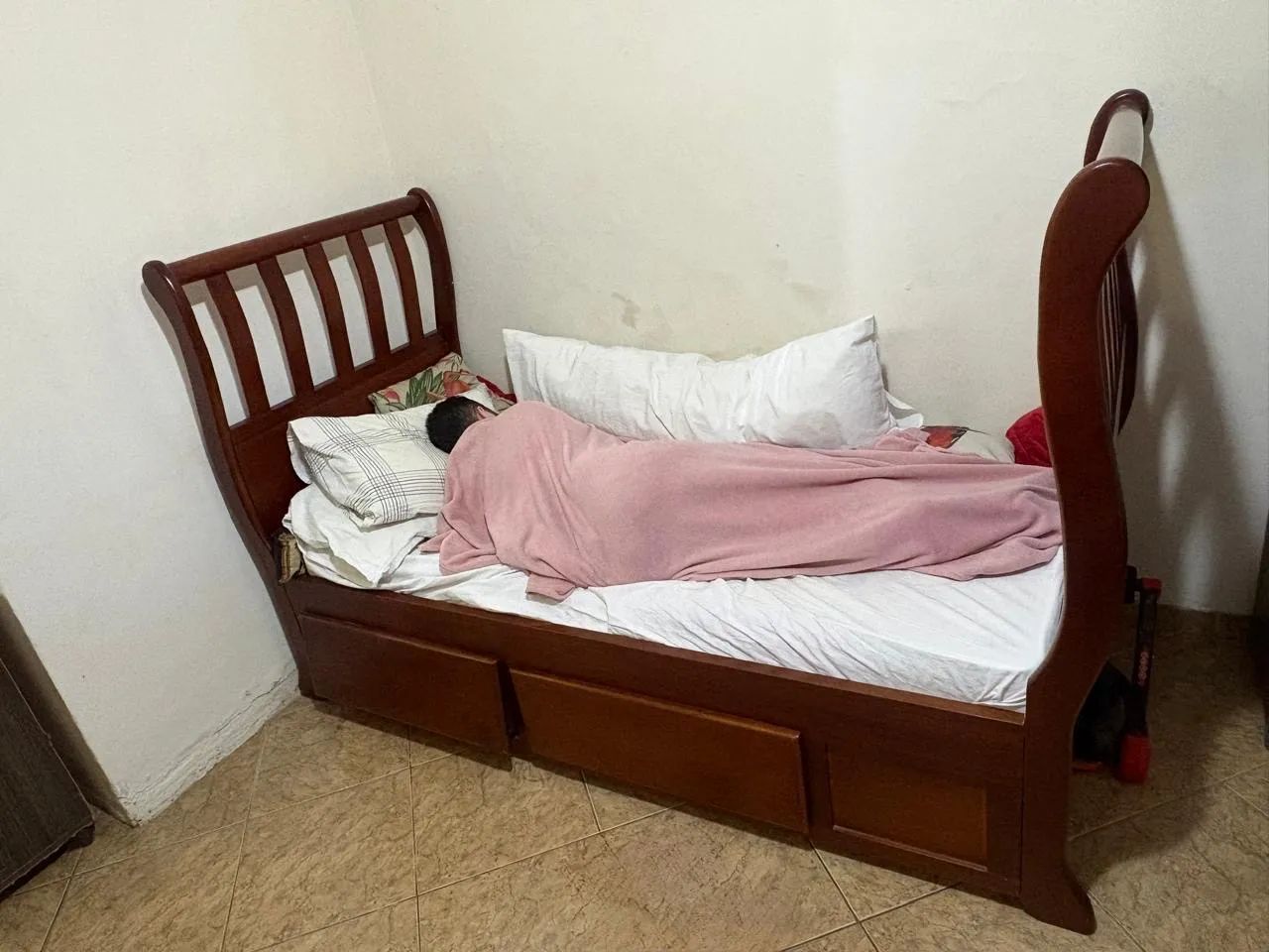 Cama de solteiro grande  - Foto 2