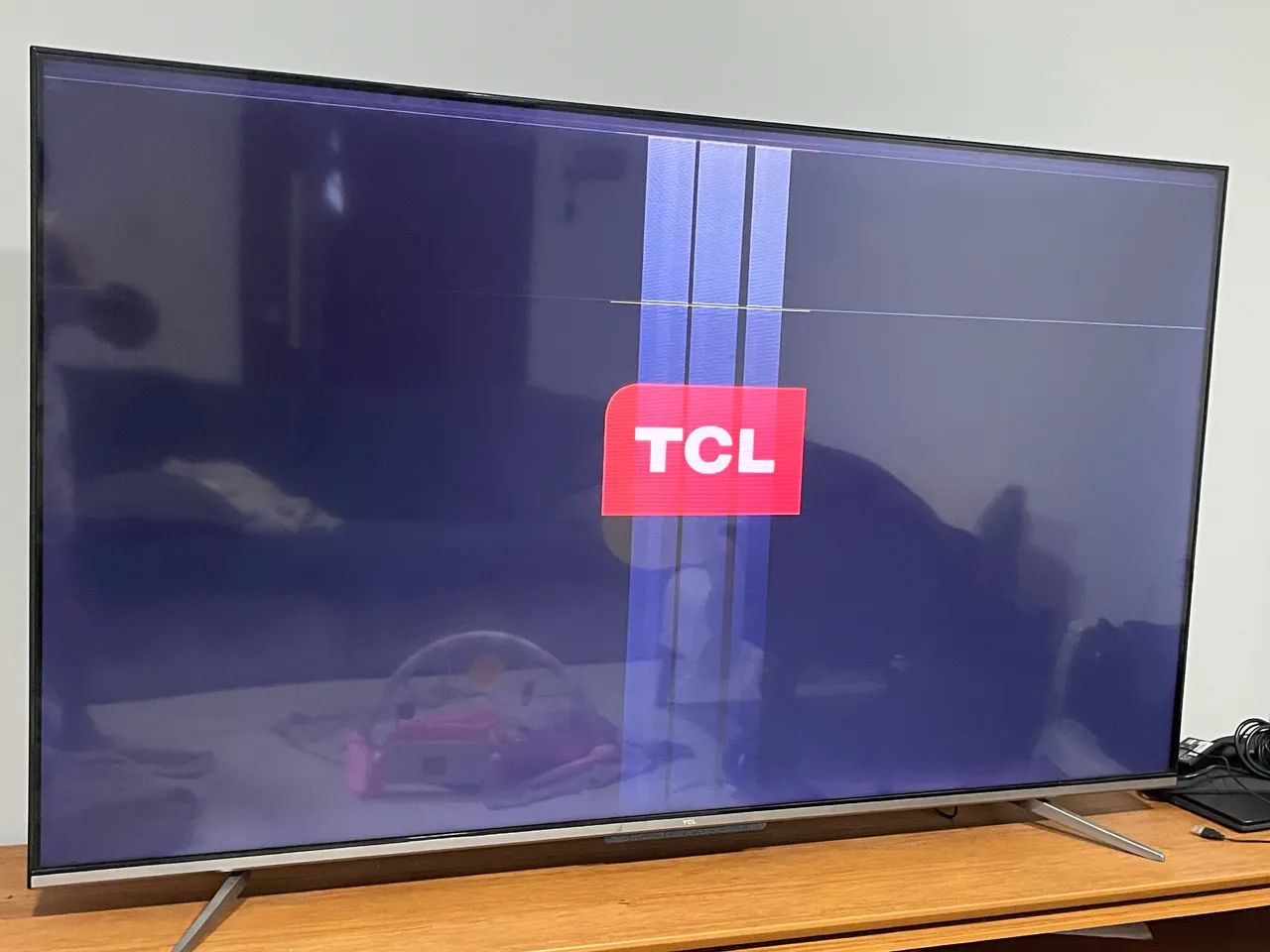 TV TCL com defeito 