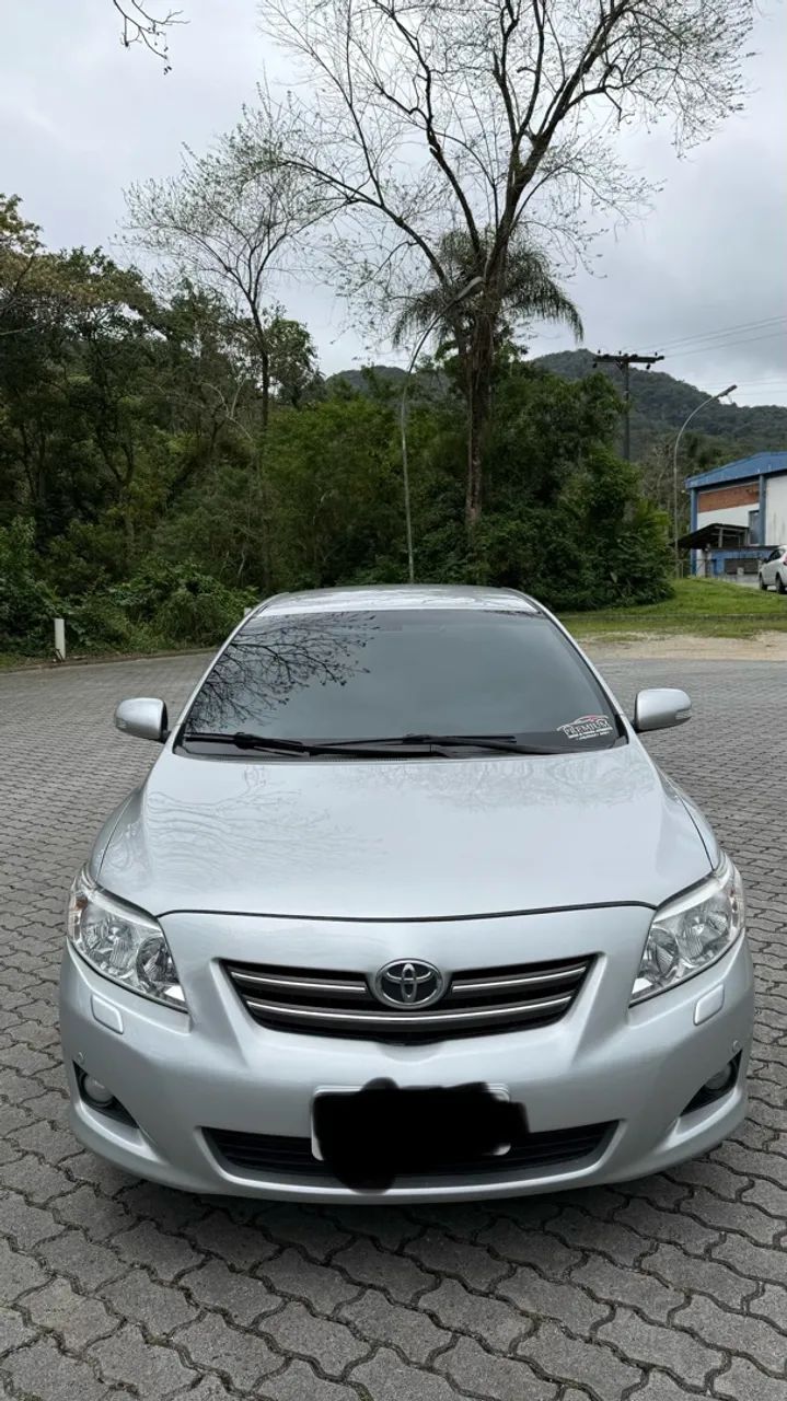 Toyota Corolla Altis 2.0 Flex 16V Aut. 2011 - Foto 2