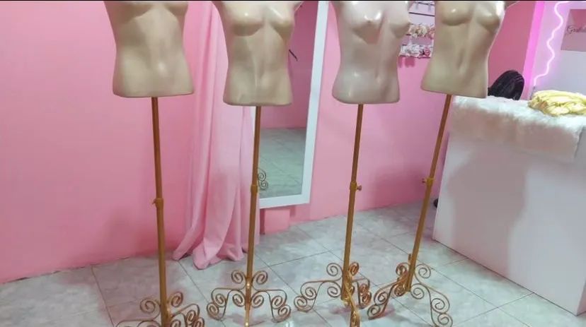 Manequins