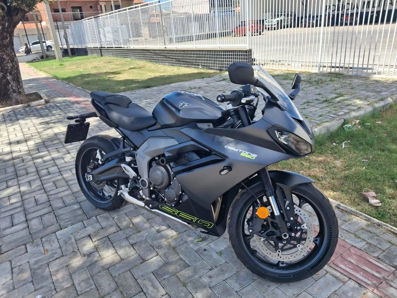 Daytona 660 - Foto 2