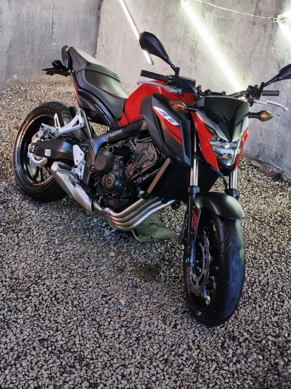 Cb 650f