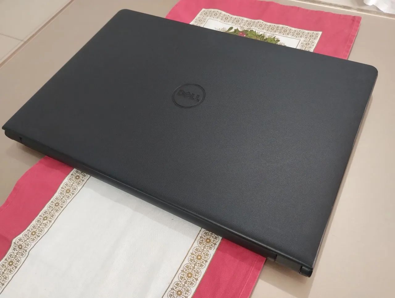 Notebook Dell, Intel i3 7°G, SSD, 8GB de RAM  - Foto 4