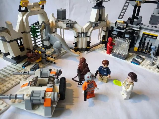 Lego Starwars - Hoth Echo Base + Snowspeeder Series 2 - Foto 3