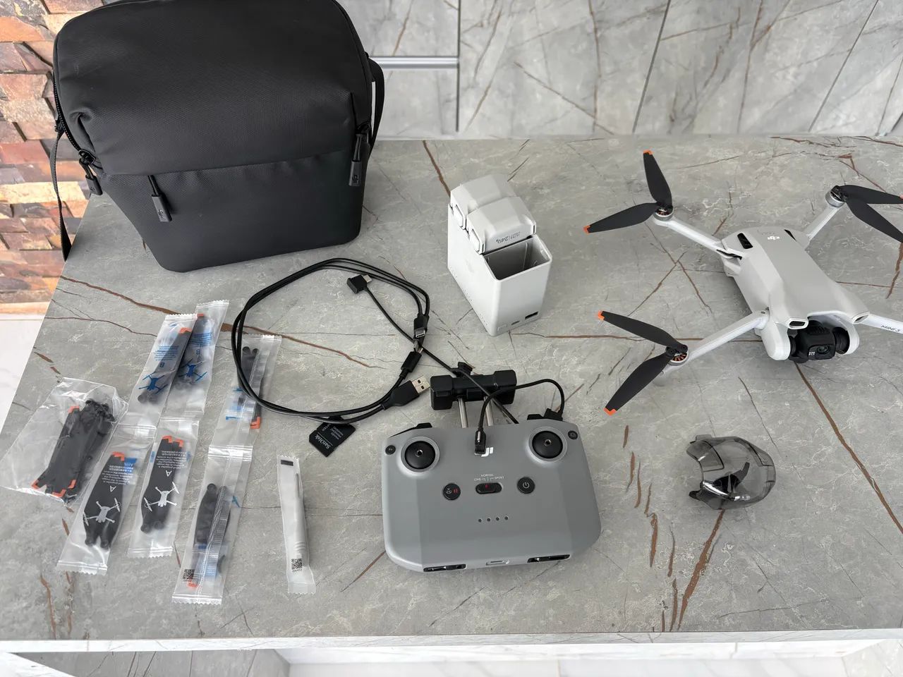 Drone DJI Mini 3 Fly more combo