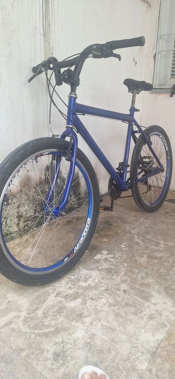 Bicicleta aro 26 com marcha e freio revisada. - Foto 2