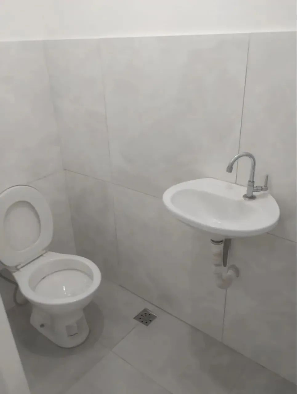 Vende ou Aluga Loja 11 Galeria Edifício Bemge, Centro Vitória ES. Totalmente reformada. - Foto 2