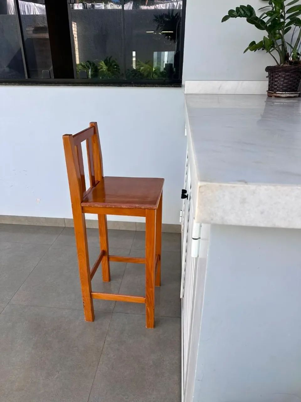 Banquetas de madeira 
