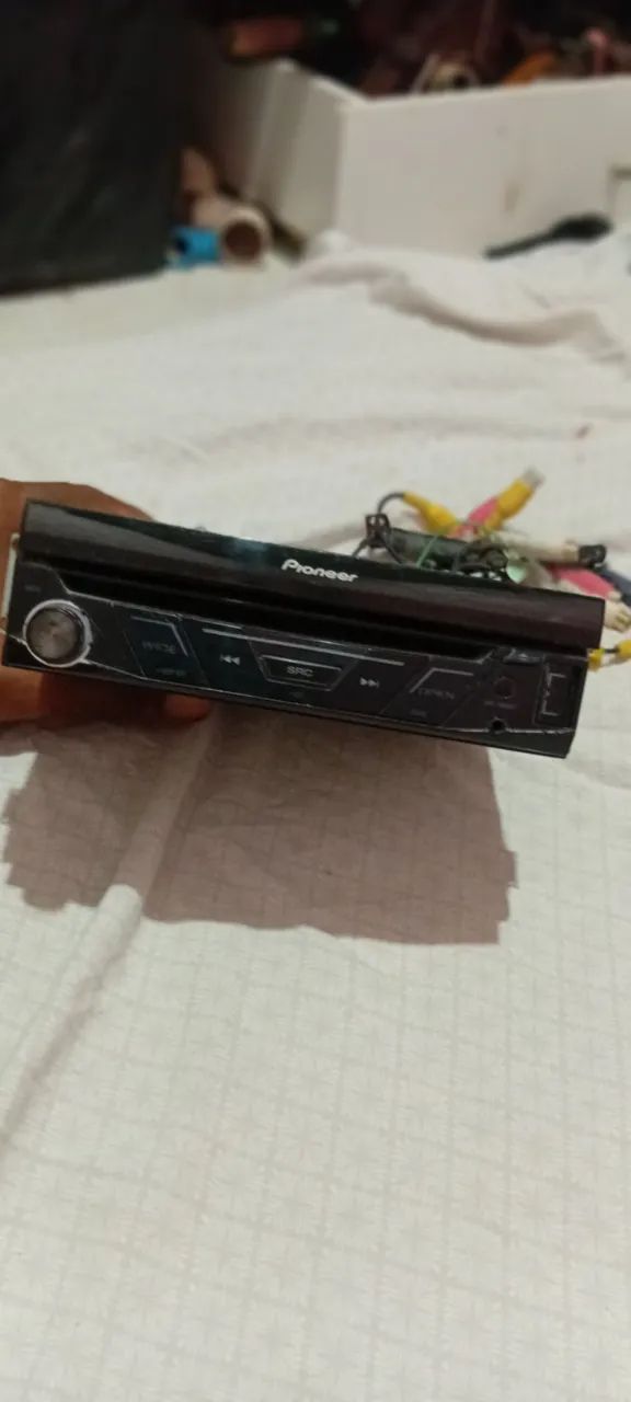 Rádio retrátil com câmera