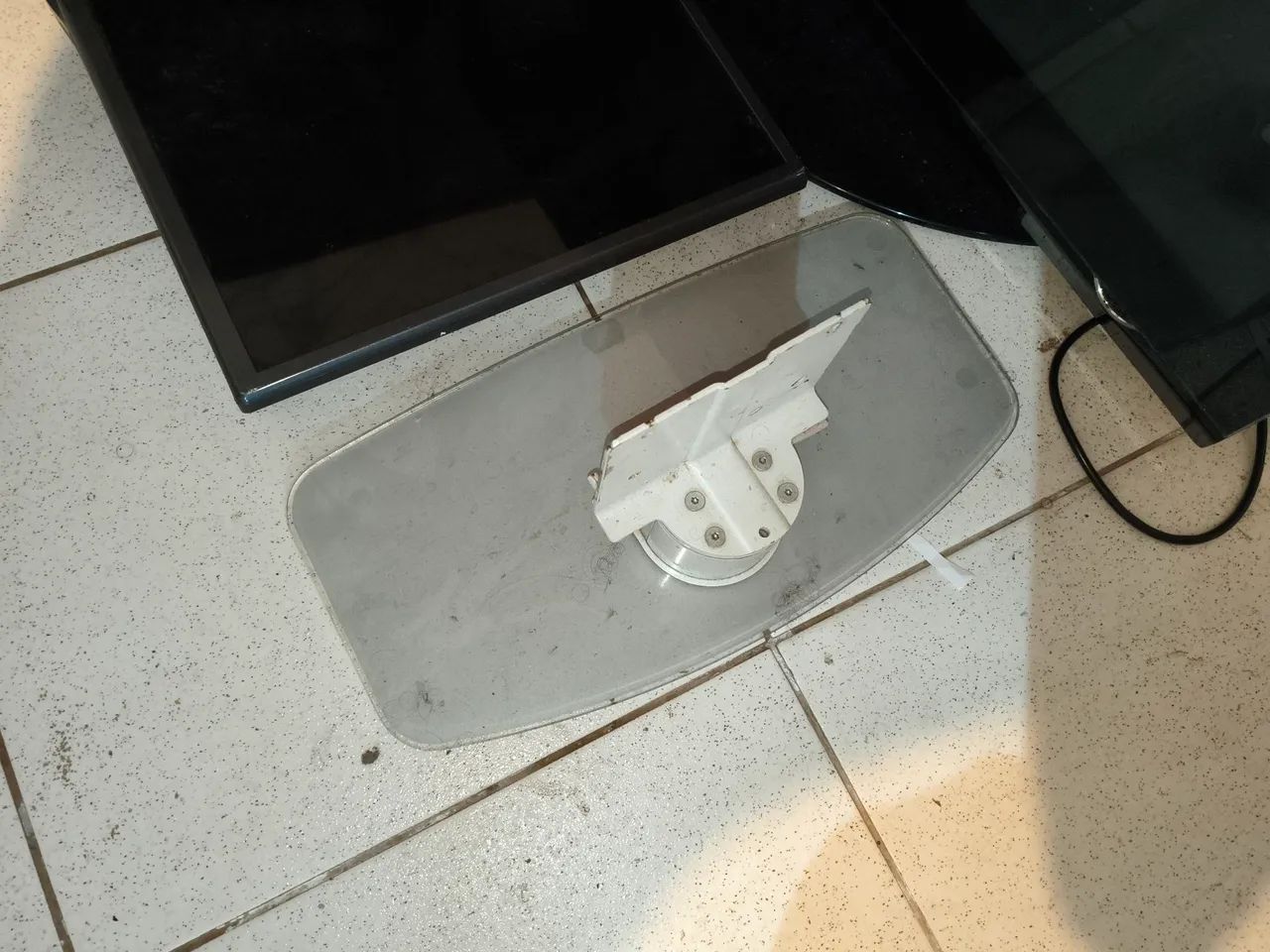 TVs Para Retirada de Peças - Foto 2