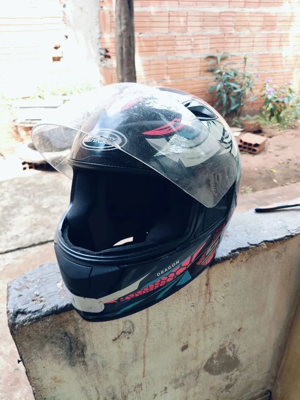 Capacete pra sair rápido pouco usado! 