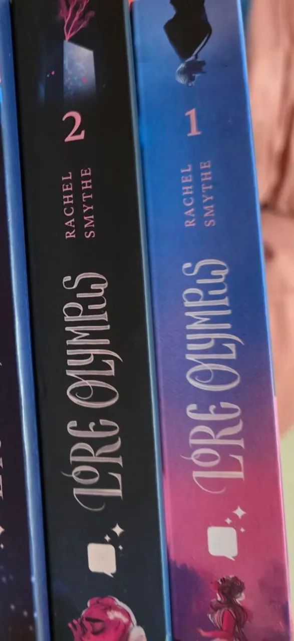 Lore Olympus volumes 1 e 2 - Foto 2