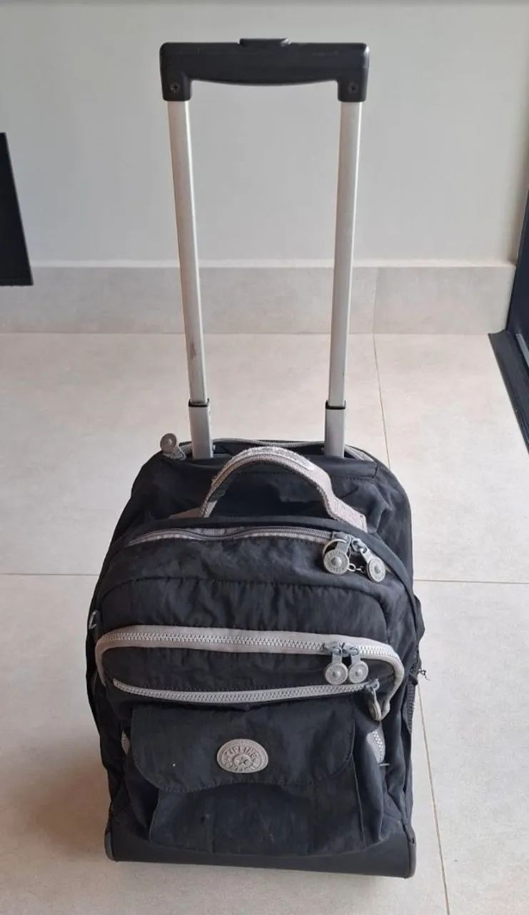 Mochila Kipling preta Original OPORTUNIDADE - Foto 2