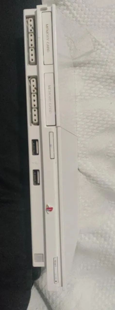 PS2 branco muito novo