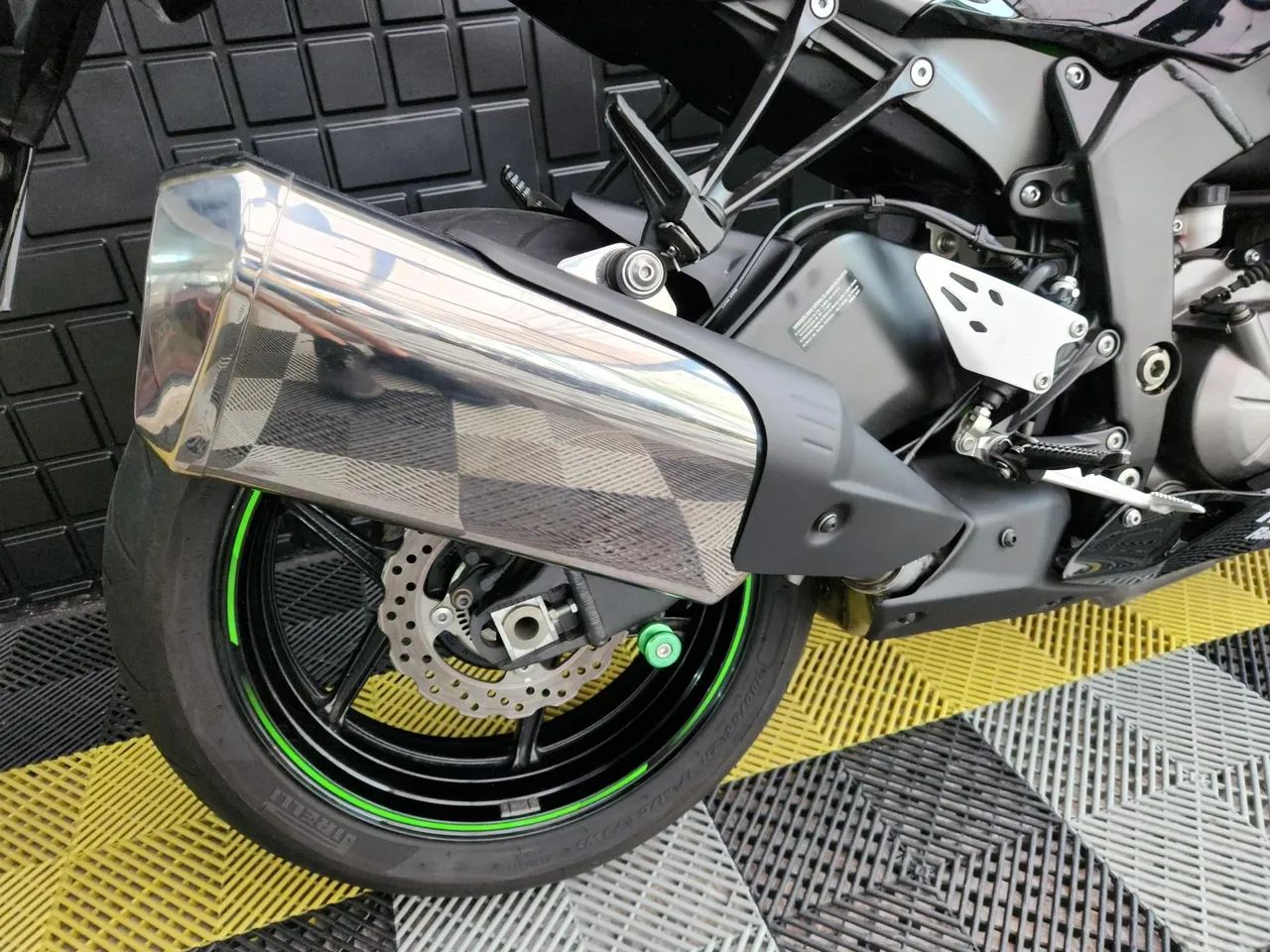 Kawasaki Zx-6r 636cc 2020 - 1402160206 | OLX