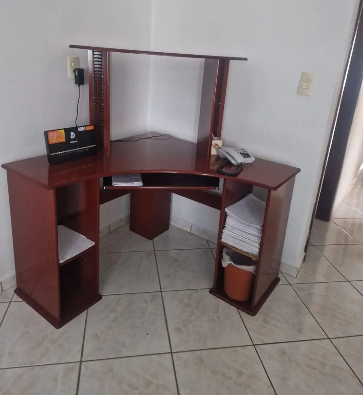 Mesinha de computador 