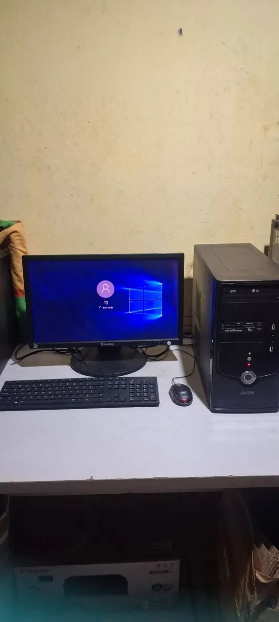 Computador Completo Intel Core i7 + 12GB RAM + Monitor 20 polegadas  (Pronto para Uso!)