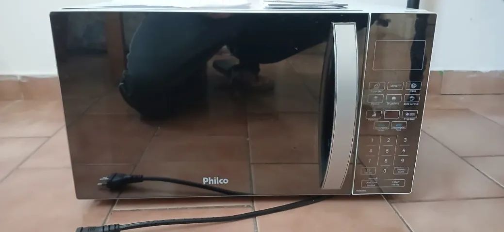 Microondas Philco 28L 220v  Espelhado - cor branco